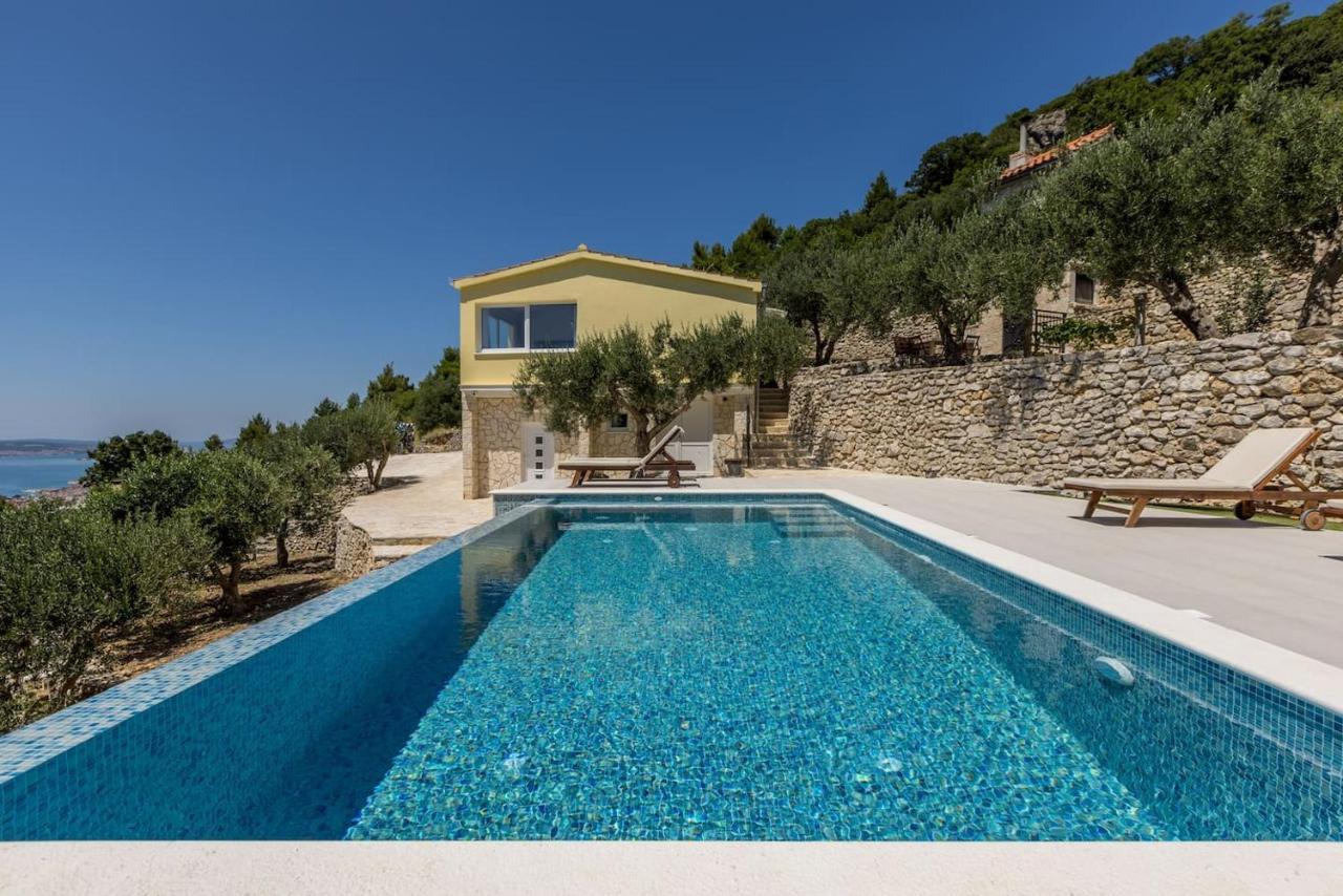 Dream Hill Villa Kaštel Kambelovac Exterior foto