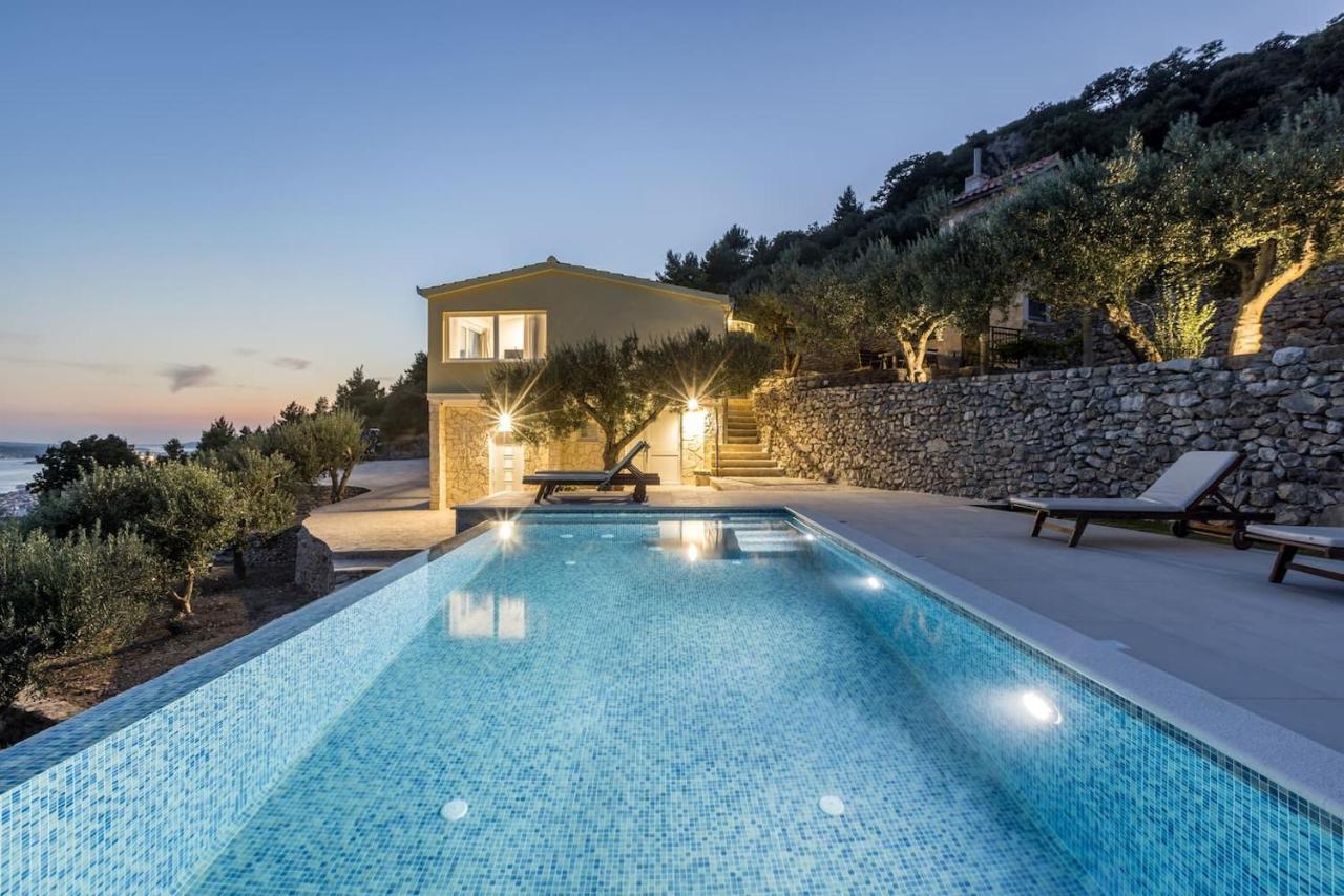Dream Hill Villa Kaštel Kambelovac Exterior foto