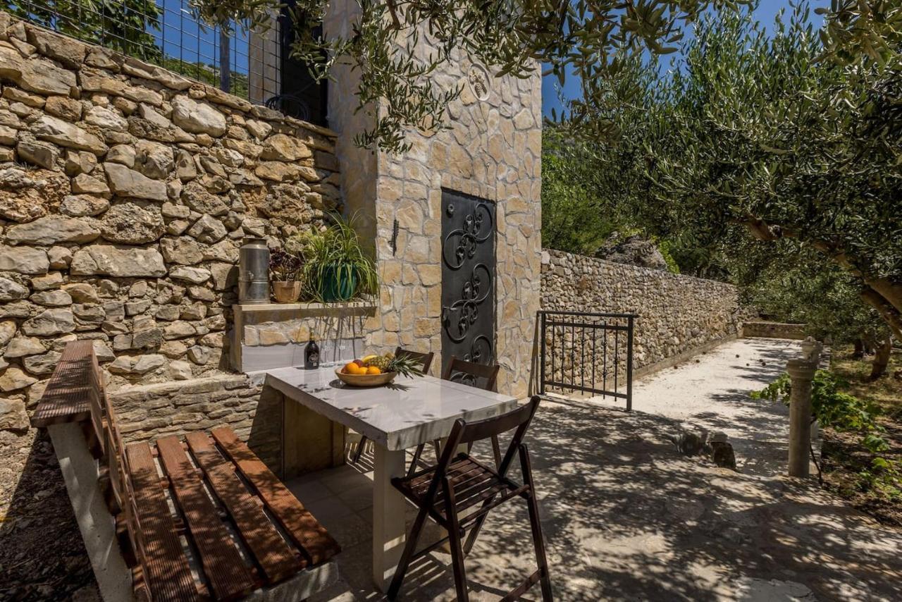 Dream Hill Villa Kaštel Kambelovac Exterior foto